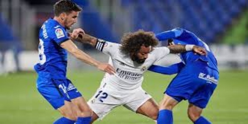 分析：填补锋线空缺与新战术演化- ag尊龙