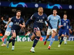 从传统中卫到现代出球后卫的进阶-ag尊龙