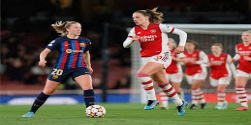 女足超级联赛幕后故事：当绿茵场遇见麦克风- ag尊龙深度解析  -ag尊龙